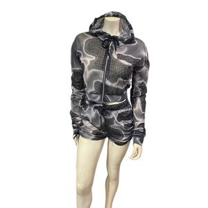 Poster Grl three piece short set